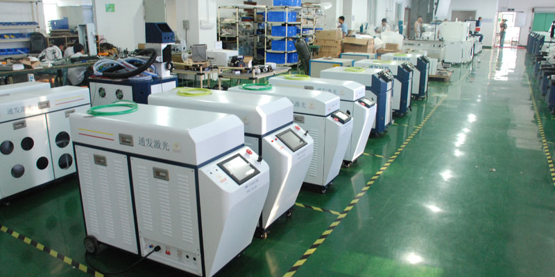 通發激光TFL-80PF<a href='http://www.vennger.cn/product/2.htm' class='text_a'>光纖<a href='http://www.vennger.cn' class='text_a'>激光焊接機</a></a>